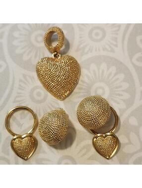 Norma Jean 1950s Italian Style,Changeable G,tone Clip Earrings unsigned pendant